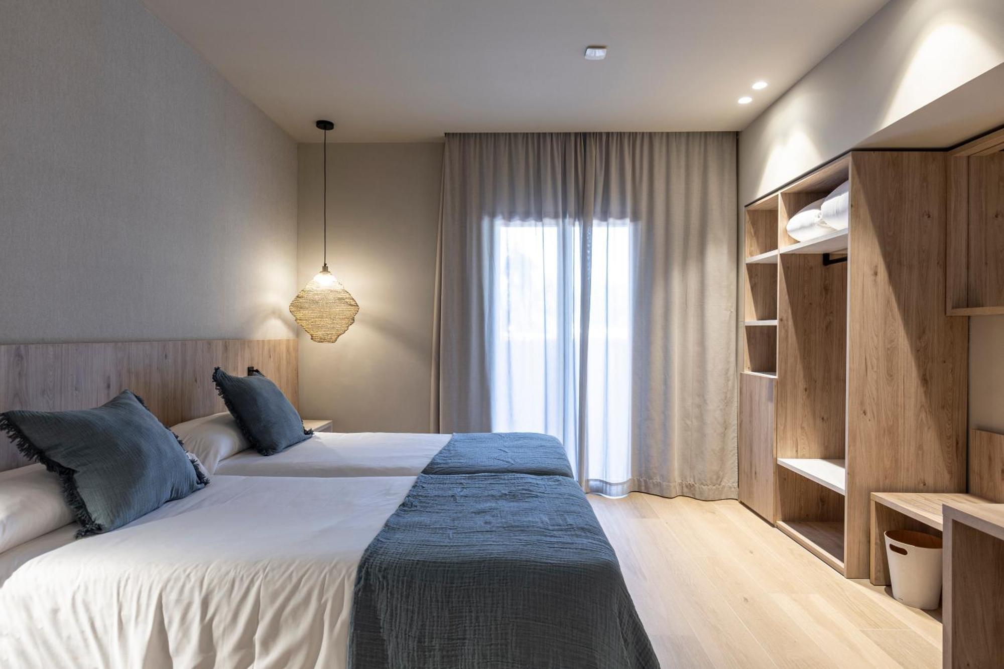 Habitación Doble con vistas a la montaña